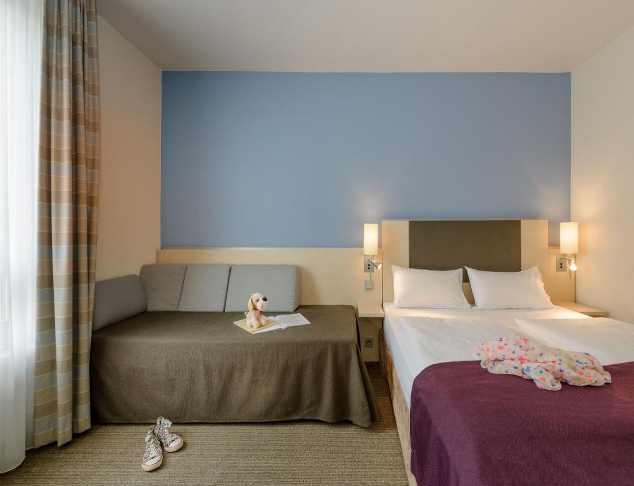 Standard Room with one single bed