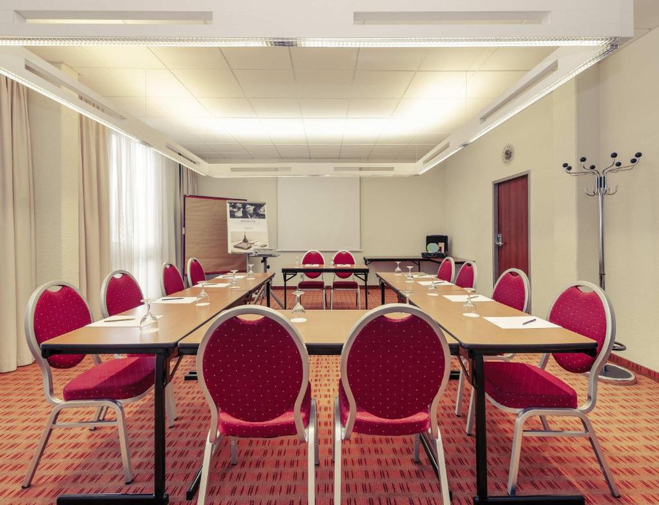 Modern meeting room